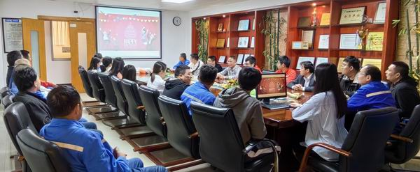 心系員工 情暖人心——南方管道公司工會(huì)開(kāi)展員工集體生日會(huì)